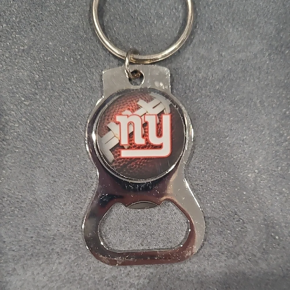 NY GIANTS NFL Key Chain with Bottle Opener